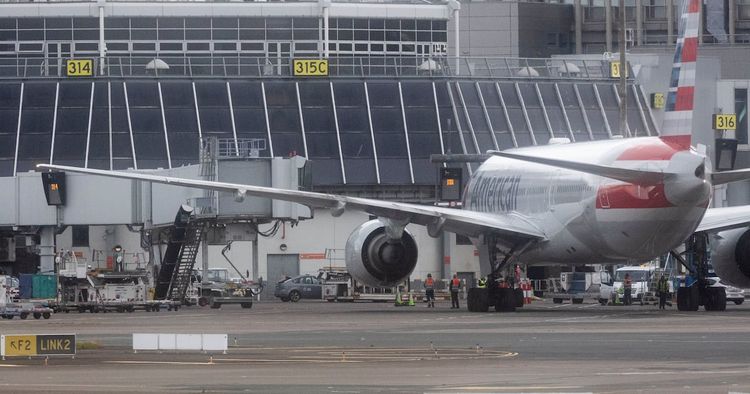 Dublin Airport passenger cap